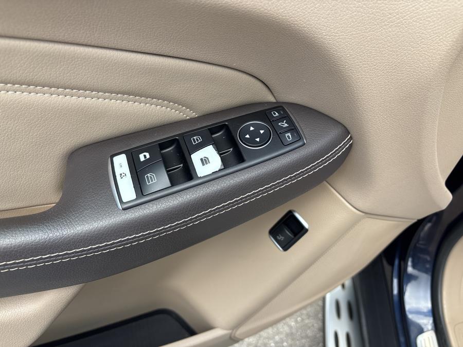 2015 Mercedes-Benz M-Class 4MATIC 4dr ML 350, available for sale in Old Saybrook, Connecticut | Saybrook Auto Barn. Old Saybrook, Connecticut 2015 Mercedes-Benz M-Class 4MATIC 4dr ML 350, available for sale in Old Saybrook, Connecticut | Saybrook Auto Barn. Old Saybrook, Connecticut
