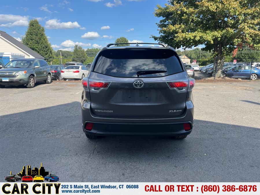 2015 Toyota Highlander AWD 4dr V6 XLE (Natl), available for sale in East Windsor, Connecticut | Car City LLC. East Windsor, Connecticut 2015 Toyota Highlander AWD 4dr V6 XLE (Natl), available for sale in East Windsor, Connecticut | Car City LLC. East Windsor, Connecticut