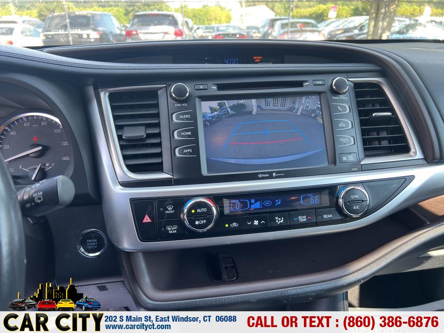 2015 Toyota Highlander AWD 4dr V6 XLE (Natl), available for sale in East Windsor, Connecticut | Car City LLC. East Windsor, Connecticut 2015 Toyota Highlander AWD 4dr V6 XLE (Natl), available for sale in East Windsor, Connecticut | Car City LLC. East Windsor, Connecticut