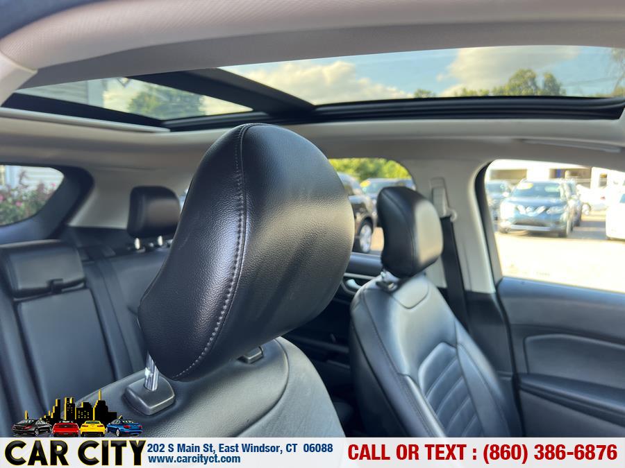 2017 Ford Edge SEL AWD, available for sale in East Windsor, Connecticut | Car City LLC. East Windsor, Connecticut 2017 Ford Edge SEL AWD, available for sale in East Windsor, Connecticut | Car City LLC. East Windsor, Connecticut