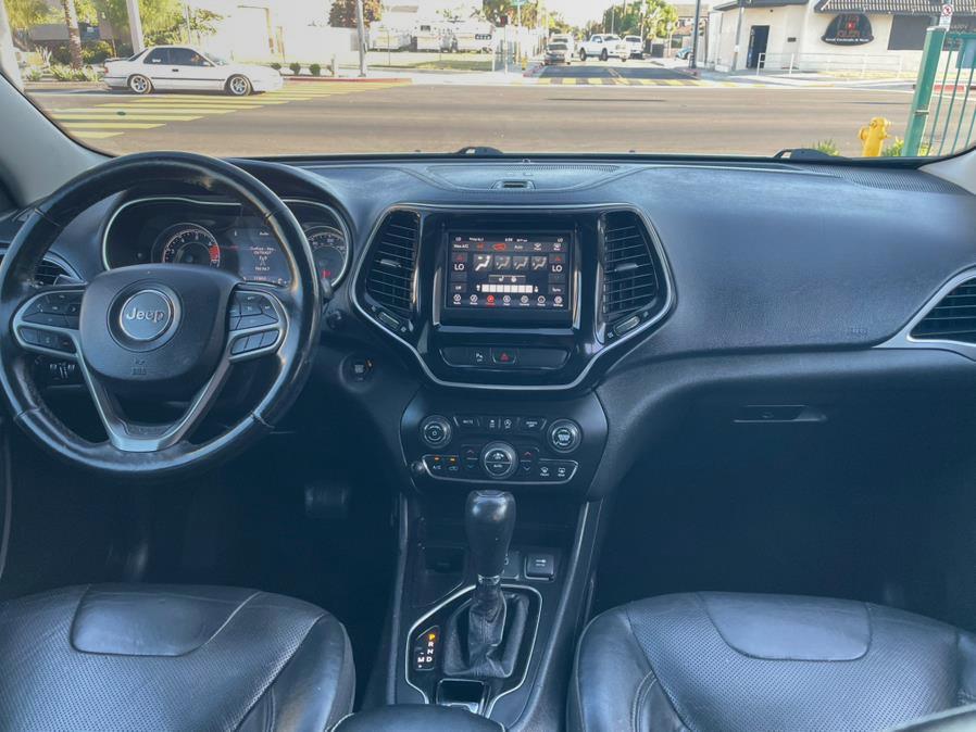 2019 Jeep Cherokee Limited FWD, available for sale in Hawaiian Gardens, California | Luxe Motors. Hawaiian Gardens, California 2019 Jeep Cherokee Limited FWD, available for sale in Hawaiian Gardens, California | Luxe Motors. Hawaiian Gardens, California