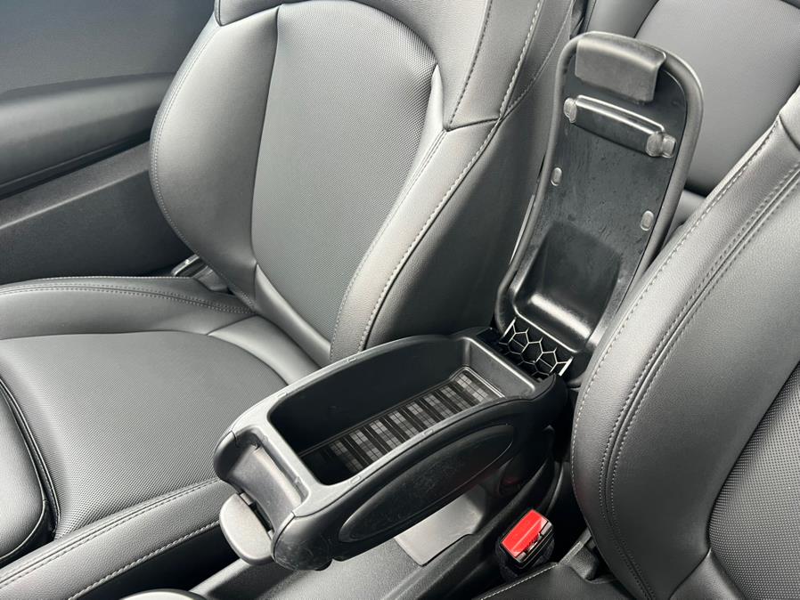 2023 MINI Cooper SE Signature, available for sale in Daly City, California | Green Light Auto Wholesale. Daly City, California 2023 MINI Cooper SE Signature, available for sale in Daly City, California | Green Light Auto Wholesale. Daly City, California