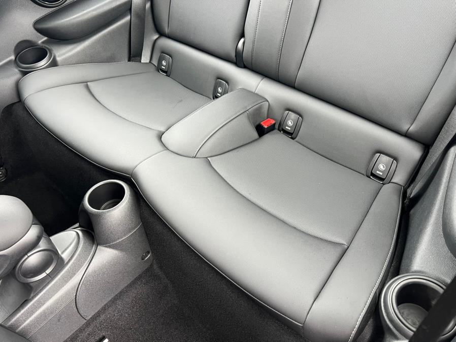 2023 MINI Cooper SE Signature, available for sale in Daly City, California | Green Light Auto Wholesale. Daly City, California 2023 MINI Cooper SE Signature, available for sale in Daly City, California | Green Light Auto Wholesale. Daly City, California