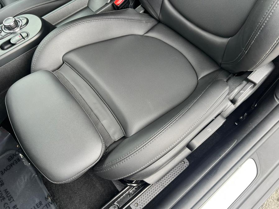 2023 MINI Cooper SE Signature, available for sale in Daly City, California | Green Light Auto Wholesale. Daly City, California 2023 MINI Cooper SE Signature, available for sale in Daly City, California | Green Light Auto Wholesale. Daly City, California