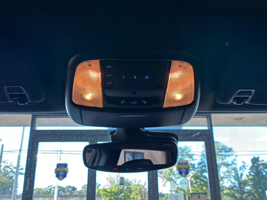 2024 Dodge Durango R/T Plus AWD, available for sale in Massapequa Park, New York | Power Motors East. Massapequa Park, New York 2024 Dodge Durango R/T Plus AWD, available for sale in Massapequa Park, New York | Power Motors East. Massapequa Park, New York