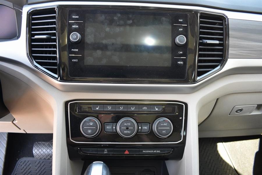 2022 Volkswagen Atlas SEL, available for sale in Valley Stream, New York | Certified Performance Motors. Valley Stream, New York 2022 Volkswagen Atlas SEL, available for sale in Valley Stream, New York | Certified Performance Motors. Valley Stream, New York