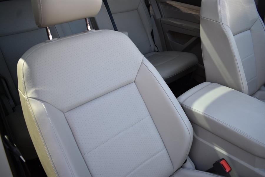 2022 Volkswagen Atlas SEL, available for sale in Valley Stream, New York | Certified Performance Motors. Valley Stream, New York 2022 Volkswagen Atlas SEL, available for sale in Valley Stream, New York | Certified Performance Motors. Valley Stream, New York