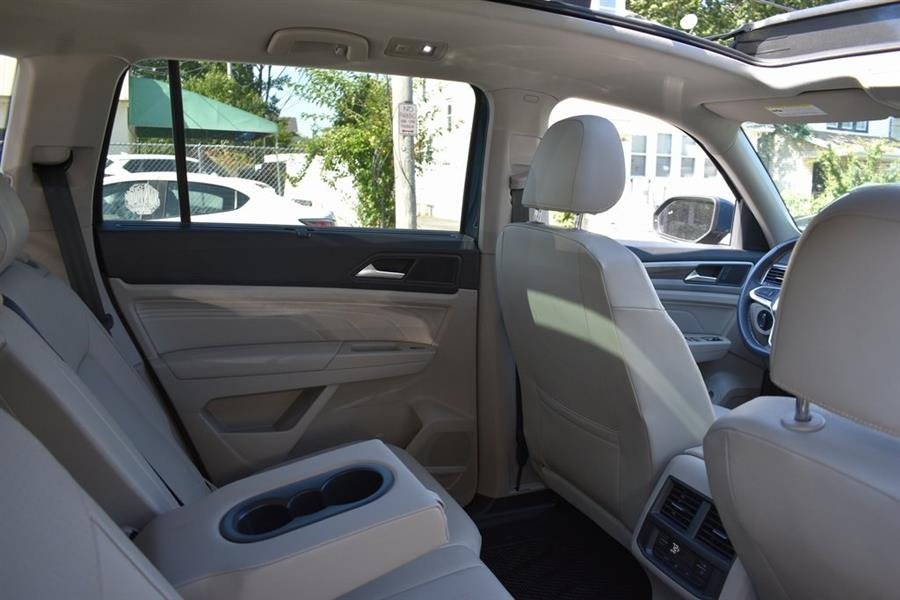 2022 Volkswagen Atlas SEL, available for sale in Valley Stream, New York | Certified Performance Motors. Valley Stream, New York 2022 Volkswagen Atlas SEL, available for sale in Valley Stream, New York | Certified Performance Motors. Valley Stream, New York