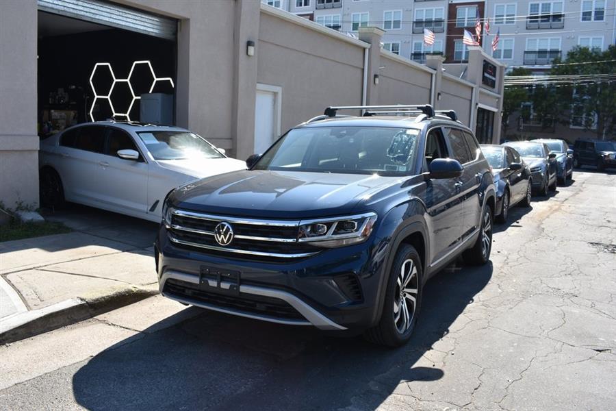 2022 Volkswagen Atlas SEL, available for sale in Valley Stream, New York | Certified Performance Motors. Valley Stream, New York 2022 Volkswagen Atlas SEL, available for sale in Valley Stream, New York | Certified Performance Motors. Valley Stream, New York