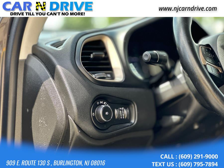 2017 Jeep Renegade Latitude 4x4, available for sale in Burlington, New Jersey | Car N Drive. Burlington, New Jersey 2017 Jeep Renegade Latitude 4x4, available for sale in Burlington, New Jersey | Car N Drive. Burlington, New Jersey