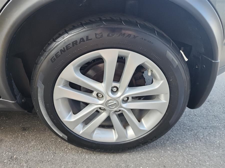 2013 Nissan JUKE 5dr Wgn CVT SV AWD, available for sale in Islip, New York | L.I. Auto Gallery. Islip, New York 2013 Nissan JUKE 5dr Wgn CVT SV AWD, available for sale in Islip, New York | L.I. Auto Gallery. Islip, New York