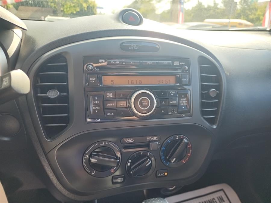 2013 Nissan JUKE 5dr Wgn CVT SV AWD, available for sale in Islip, New York | L.I. Auto Gallery. Islip, New York 2013 Nissan JUKE 5dr Wgn CVT SV AWD, available for sale in Islip, New York | L.I. Auto Gallery. Islip, New York