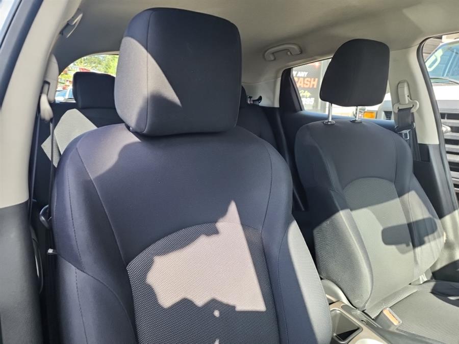 2013 Nissan JUKE 5dr Wgn CVT SV AWD, available for sale in Islip, New York | L.I. Auto Gallery. Islip, New York 2013 Nissan JUKE 5dr Wgn CVT SV AWD, available for sale in Islip, New York | L.I. Auto Gallery. Islip, New York