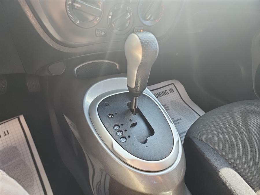 2013 Nissan JUKE 5dr Wgn CVT SV AWD, available for sale in Islip, New York | L.I. Auto Gallery. Islip, New York 2013 Nissan JUKE 5dr Wgn CVT SV AWD, available for sale in Islip, New York | L.I. Auto Gallery. Islip, New York