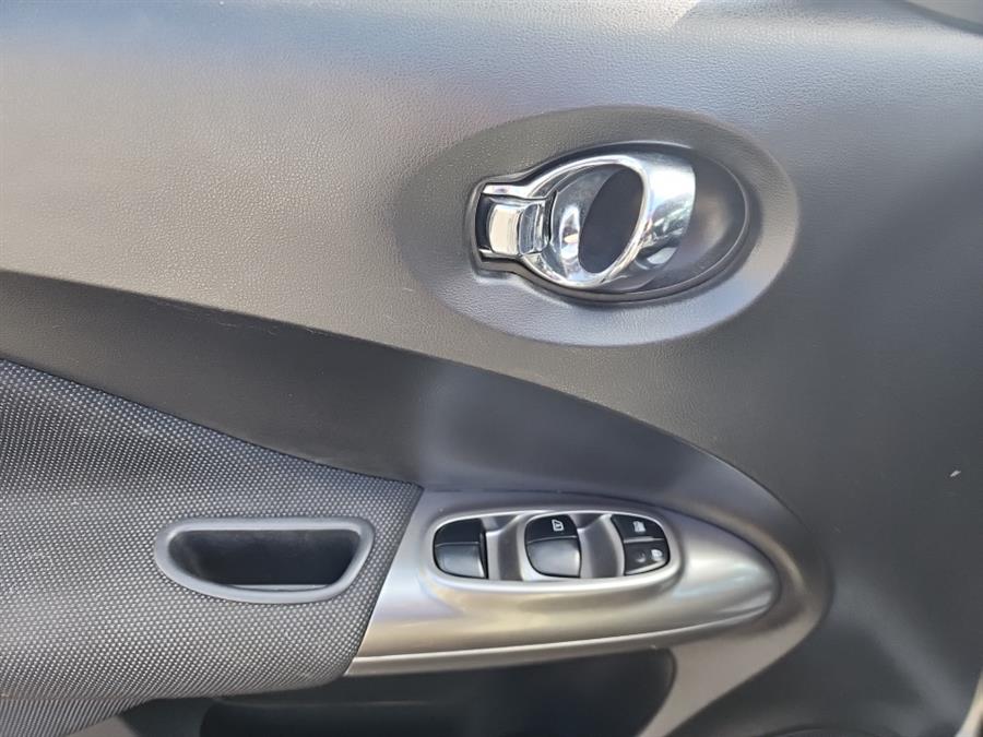 2013 Nissan JUKE 5dr Wgn CVT SV AWD, available for sale in Islip, New York | L.I. Auto Gallery. Islip, New York 2013 Nissan JUKE 5dr Wgn CVT SV AWD, available for sale in Islip, New York | L.I. Auto Gallery. Islip, New York