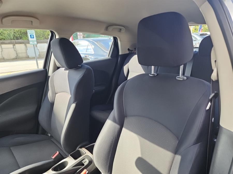 2013 Nissan JUKE 5dr Wgn CVT SV AWD, available for sale in Islip, New York | L.I. Auto Gallery. Islip, New York 2013 Nissan JUKE 5dr Wgn CVT SV AWD, available for sale in Islip, New York | L.I. Auto Gallery. Islip, New York