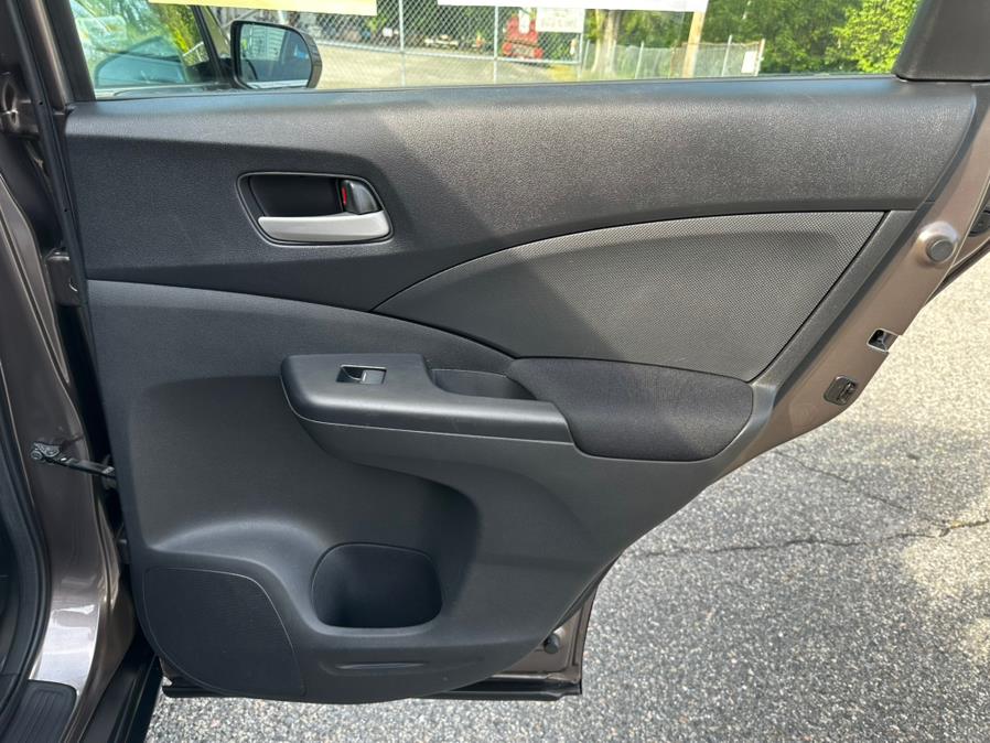 2014 Honda CR-V AWD 5dr LX, available for sale in New Milford, Connecticut | Faustos Auto Body and Repairs LLC. New Milford, Connecticut 2014 Honda CR-V AWD 5dr LX, available for sale in New Milford, Connecticut | Faustos Auto Body and Repairs LLC. New Milford, Connecticut