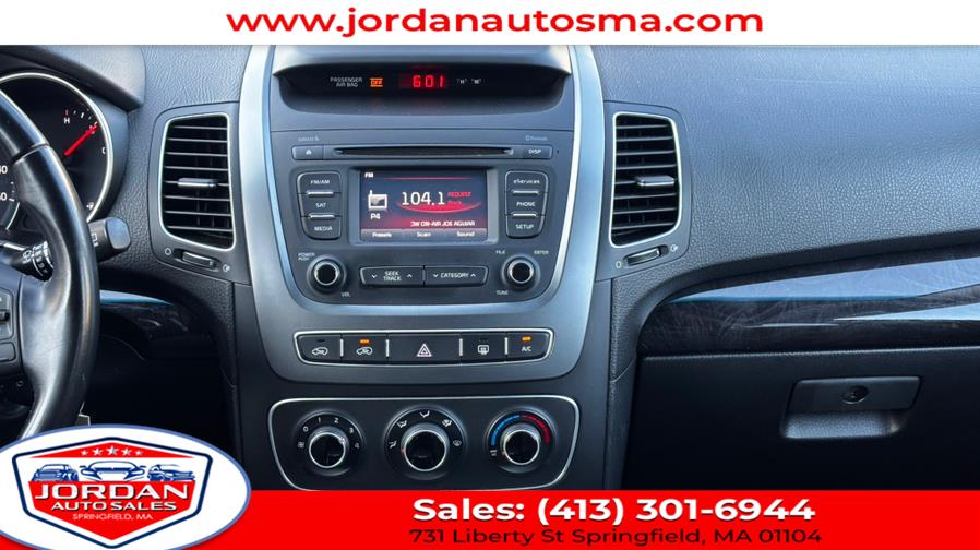 2014 Kia Sorento AWD 4dr I4 LX, available for sale in Springfield, Massachusetts | Jordan Auto Sales. Springfield, Massachusetts 2014 Kia Sorento AWD 4dr I4 LX, available for sale in Springfield, Massachusetts | Jordan Auto Sales. Springfield, Massachusetts