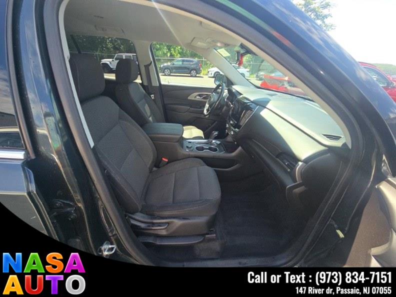 2019 Chevrolet Traverse AWD 4dr LT Cloth w/1LT, available for sale in Passaic, New Jersey | Nasa Auto. Passaic, New Jersey 2019 Chevrolet Traverse AWD 4dr LT Cloth w/1LT, available for sale in Passaic, New Jersey | Nasa Auto. Passaic, New Jersey
