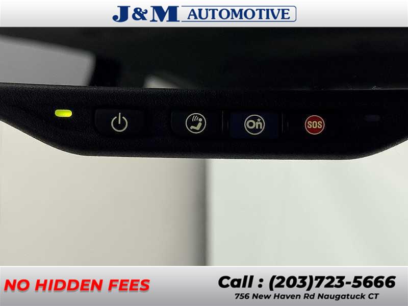 2016 Chevrolet Traverse LT, available for sale in Naugatuck, Connecticut | J&M Automotive Sls&Svc LLC. Naugatuck, Connecticut 2016 Chevrolet Traverse LT, available for sale in Naugatuck, Connecticut | J&M Automotive Sls&Svc LLC. Naugatuck, Connecticut