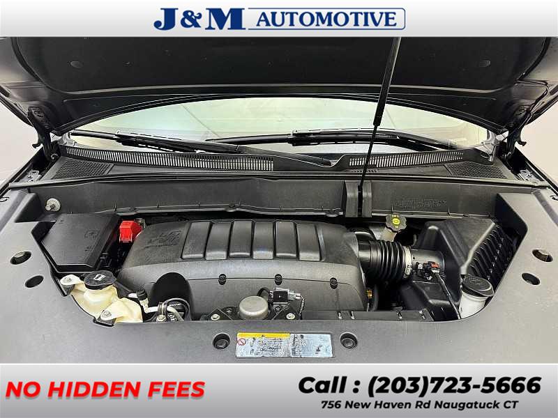 2016 Chevrolet Traverse LT, available for sale in Naugatuck, Connecticut | J&M Automotive Sls&Svc LLC. Naugatuck, Connecticut 2016 Chevrolet Traverse LT, available for sale in Naugatuck, Connecticut | J&M Automotive Sls&Svc LLC. Naugatuck, Connecticut