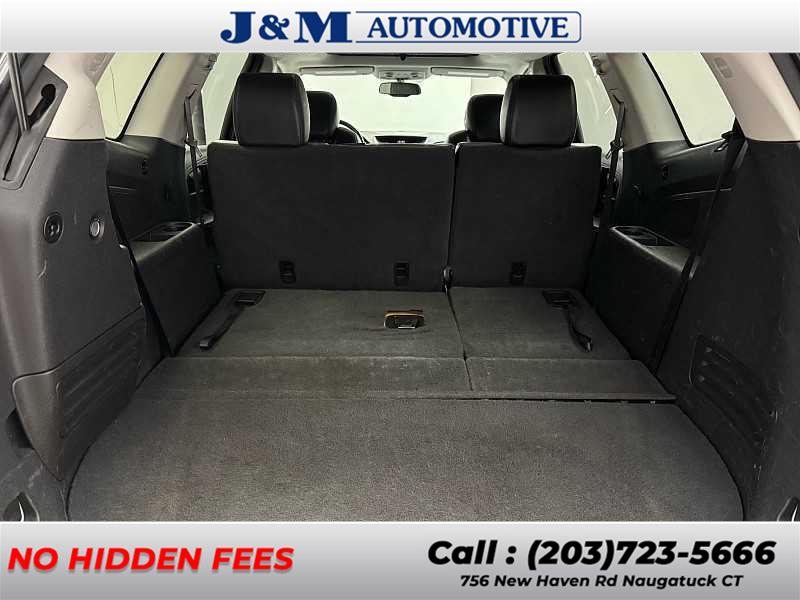 2016 Chevrolet Traverse LT, available for sale in Naugatuck, Connecticut | J&M Automotive Sls&Svc LLC. Naugatuck, Connecticut 2016 Chevrolet Traverse LT, available for sale in Naugatuck, Connecticut | J&M Automotive Sls&Svc LLC. Naugatuck, Connecticut