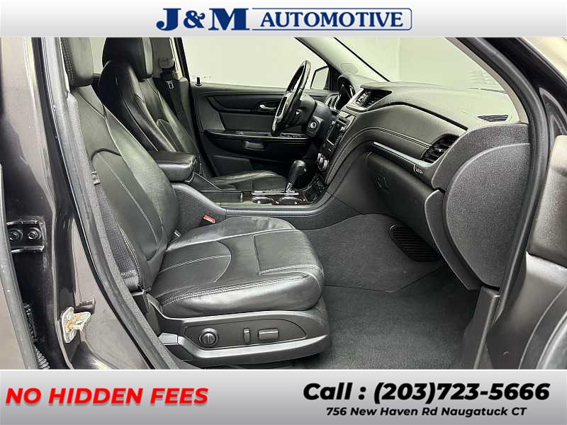 2016 Chevrolet Traverse LT, available for sale in Naugatuck, Connecticut | J&M Automotive Sls&Svc LLC. Naugatuck, Connecticut 2016 Chevrolet Traverse LT, available for sale in Naugatuck, Connecticut | J&M Automotive Sls&Svc LLC. Naugatuck, Connecticut