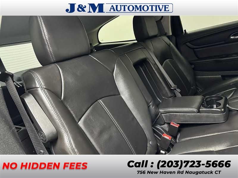 2016 Chevrolet Traverse LT, available for sale in Naugatuck, Connecticut | J&M Automotive Sls&Svc LLC. Naugatuck, Connecticut 2016 Chevrolet Traverse LT, available for sale in Naugatuck, Connecticut | J&M Automotive Sls&Svc LLC. Naugatuck, Connecticut