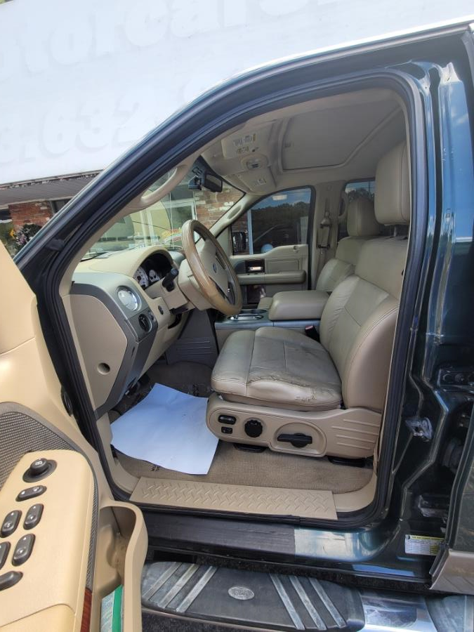 2006 Ford F-150 SuperCrew 150" Lariat 4WD, available for sale in Naugatuck, Connecticut | Riverside Motorcars, LLC. Naugatuck, Connecticut 2006 Ford F-150 SuperCrew 150" Lariat 4WD, available for sale in Naugatuck, Connecticut | Riverside Motorcars, LLC. Naugatuck, Connecticut