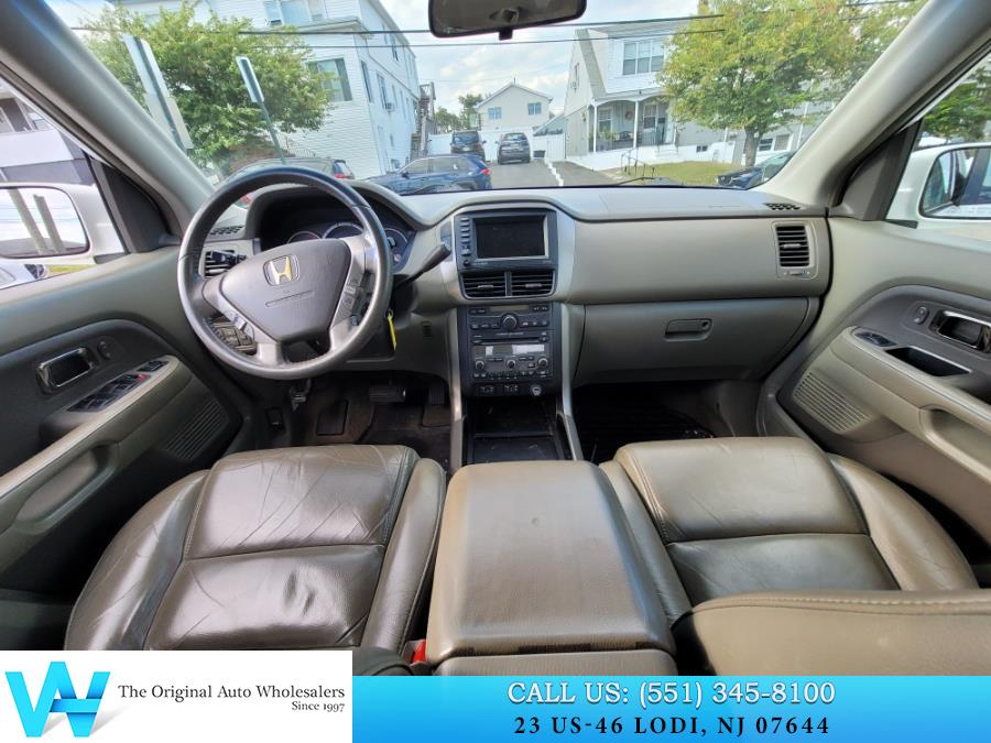 2006 Honda Pilot 4WD EX-L AT with NAVI, available for sale in Lodi, New Jersey | AW Auto & Truck Wholesalers, Inc. Lodi, New Jersey 2006 Honda Pilot 4WD EX-L AT with NAVI, available for sale in Lodi, New Jersey | AW Auto & Truck Wholesalers, Inc. Lodi, New Jersey