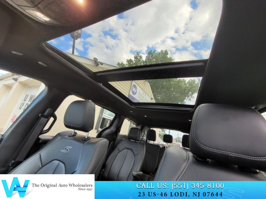 2020 Chrysler Pacifica Touring L Plus FWD, available for sale in Lodi, New Jersey | AW Auto & Truck Wholesalers, Inc. Lodi, New Jersey 2020 Chrysler Pacifica Touring L Plus FWD, available for sale in Lodi, New Jersey | AW Auto & Truck Wholesalers, Inc. Lodi, New Jersey