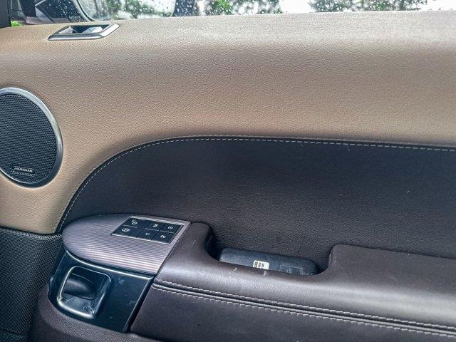 2019 Land Rover Range Rover Sport HSE, available for sale in Great Neck, New York | Camy Cars. Great Neck, New York 2019 Land Rover Range Rover Sport HSE, available for sale in Great Neck, New York | Camy Cars. Great Neck, New York