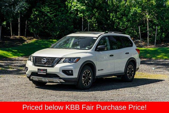 Used 2020 Nissan Pathfinder in Great Neck, New York | Camy Cars. Great Neck, New York