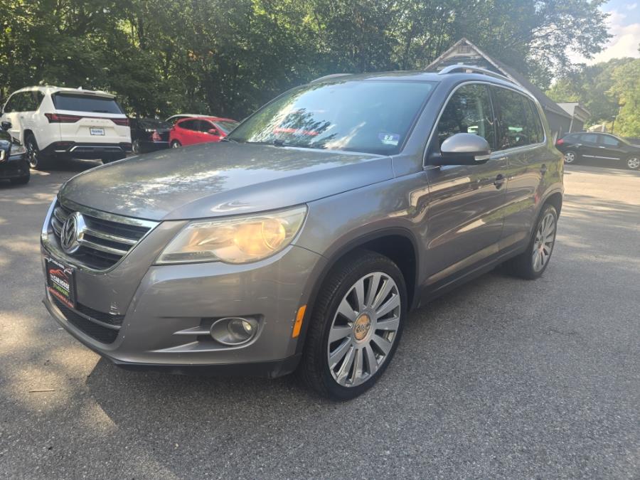 2009 Volkswagen Tiguan AWD SE w/Leather, available for sale in Bloomingdale, New Jersey | Bloomingdale Auto Group. Bloomingdale, New Jersey 2009 Volkswagen Tiguan AWD SE w/Leather, available for sale in Bloomingdale, New Jersey | Bloomingdale Auto Group. Bloomingdale, New Jersey