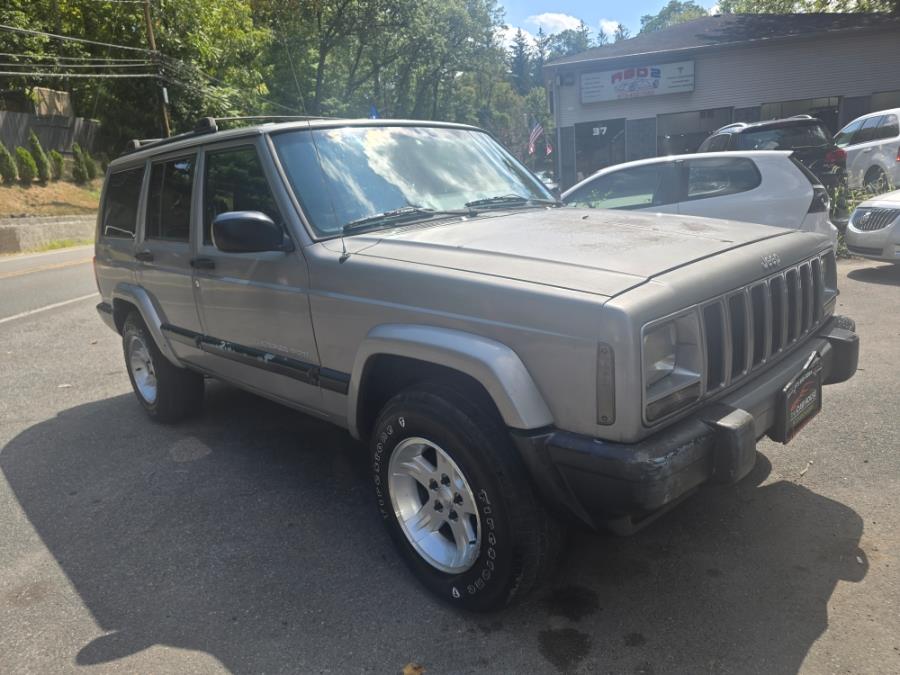 2000 Jeep Cherokee 4dr Sport 4WD, available for sale in Bloomingdale, New Jersey | Bloomingdale Auto Group. Bloomingdale, New Jersey 2000 Jeep Cherokee 4dr Sport 4WD, available for sale in Bloomingdale, New Jersey | Bloomingdale Auto Group. Bloomingdale, New Jersey