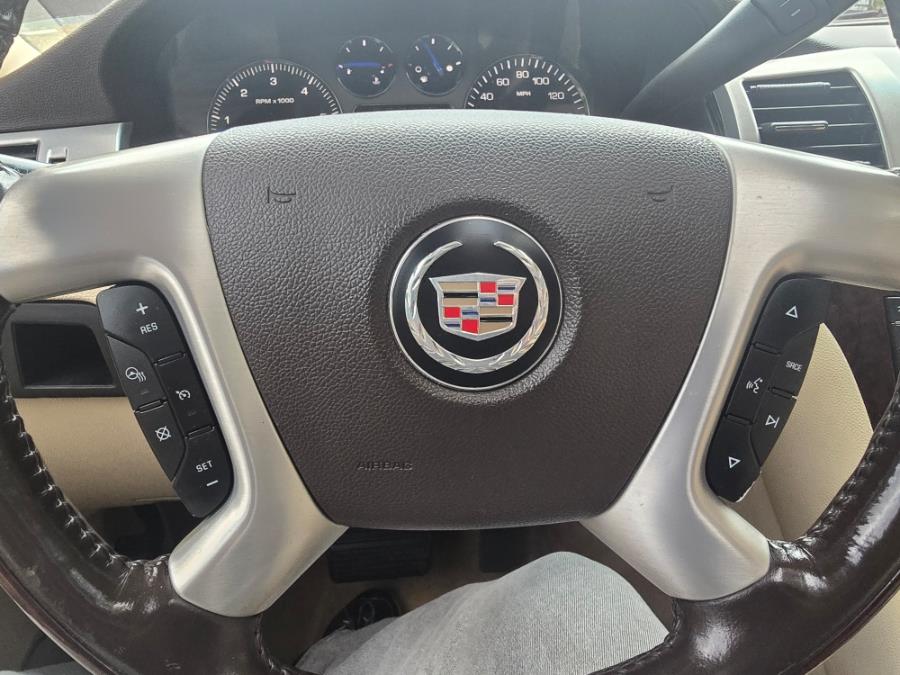 2007 Cadillac Escalade AWD 4dr, available for sale in Bloomingdale, New Jersey | Bloomingdale Auto Group. Bloomingdale, New Jersey 2007 Cadillac Escalade AWD 4dr, available for sale in Bloomingdale, New Jersey | Bloomingdale Auto Group. Bloomingdale, New Jersey