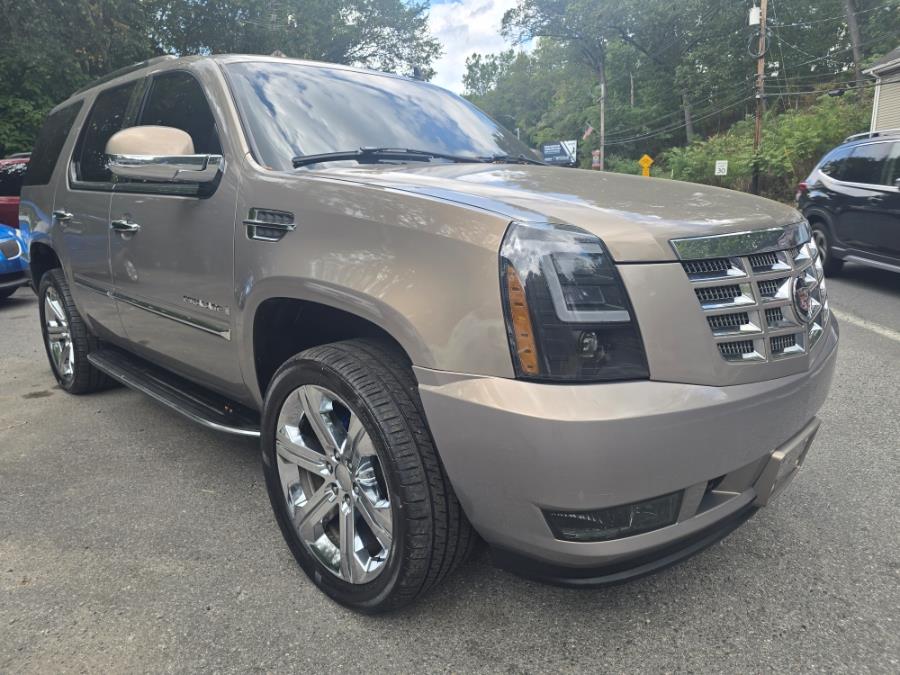 2007 Cadillac Escalade AWD 4dr, available for sale in Bloomingdale, New Jersey | Bloomingdale Auto Group. Bloomingdale, New Jersey 2007 Cadillac Escalade AWD 4dr, available for sale in Bloomingdale, New Jersey | Bloomingdale Auto Group. Bloomingdale, New Jersey