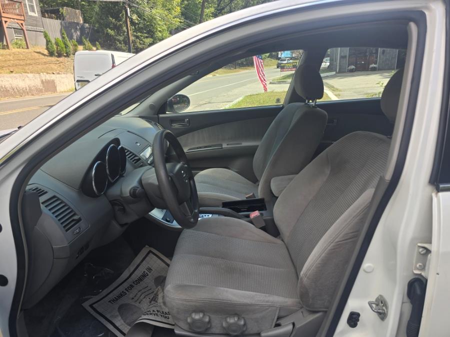 2005 Nissan Altima 4dr Sdn I4 Auto 2.5 SL, available for sale in Bloomingdale, New Jersey | Bloomingdale Auto Group. Bloomingdale, New Jersey 2005 Nissan Altima 4dr Sdn I4 Auto 2.5 SL, available for sale in Bloomingdale, New Jersey | Bloomingdale Auto Group. Bloomingdale, New Jersey