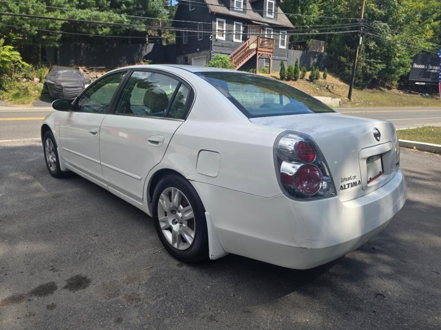 2005 Nissan Altima 4dr Sdn I4 Auto 2.5 SL, available for sale in Bloomingdale, New Jersey | Bloomingdale Auto Group. Bloomingdale, New Jersey 2005 Nissan Altima 4dr Sdn I4 Auto 2.5 SL, available for sale in Bloomingdale, New Jersey | Bloomingdale Auto Group. Bloomingdale, New Jersey