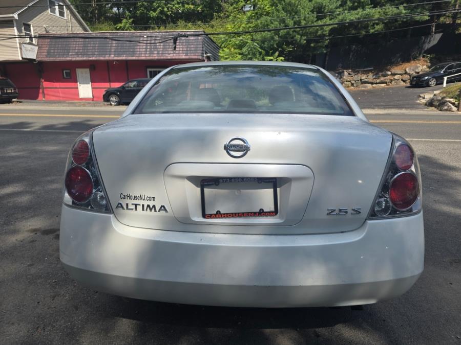 2005 Nissan Altima 4dr Sdn I4 Auto 2.5 SL, available for sale in Bloomingdale, New Jersey | Bloomingdale Auto Group. Bloomingdale, New Jersey 2005 Nissan Altima 4dr Sdn I4 Auto 2.5 SL, available for sale in Bloomingdale, New Jersey | Bloomingdale Auto Group. Bloomingdale, New Jersey