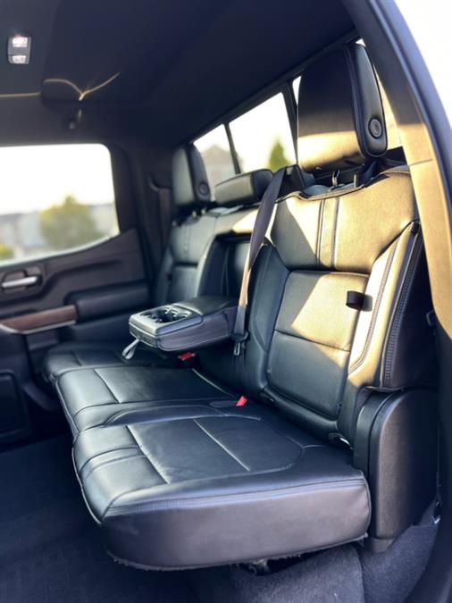 2020 Chevrolet Silverado 1500 4WD Crew Cab 157" High Country, available for sale in Paterson, New Jersey | Speedway Motors LLC. Paterson, New Jersey 2020 Chevrolet Silverado 1500 4WD Crew Cab 157" High Country, available for sale in Paterson, New Jersey | Speedway Motors LLC. Paterson, New Jersey