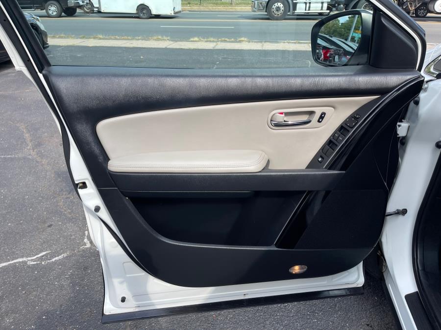 2015 Mazda CX-9 AWD 4dr Touring, available for sale in Bloomfield, Connecticut | AXA Car Sales and Repair LLC. Bloomfield, Connecticut 2015 Mazda CX-9 AWD 4dr Touring, available for sale in Bloomfield, Connecticut | AXA Car Sales and Repair LLC. Bloomfield, Connecticut