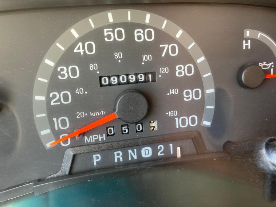 2000 Ford Econoline Commercial Cutaway E-350 Super Duty 138" WB DRW, available for sale in Neosho, Missouri | Xsell Auto LLC. Neosho, Missouri 2000 Ford Econoline Commercial Cutaway E-350 Super Duty 138" WB DRW, available for sale in Neosho, Missouri | Xsell Auto LLC. Neosho, Missouri