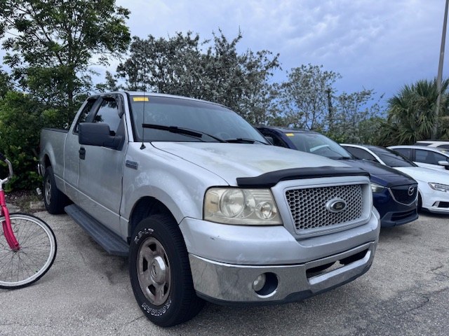 2006 Ford F-150 Supercab 145" XL, available for sale in Fort Myers, Florida | Carlux Fort Myers. Fort Myers, Florida 2006 Ford F-150 Supercab 145" XL, available for sale in Fort Myers, Florida | Carlux Fort Myers. Fort Myers, Florida