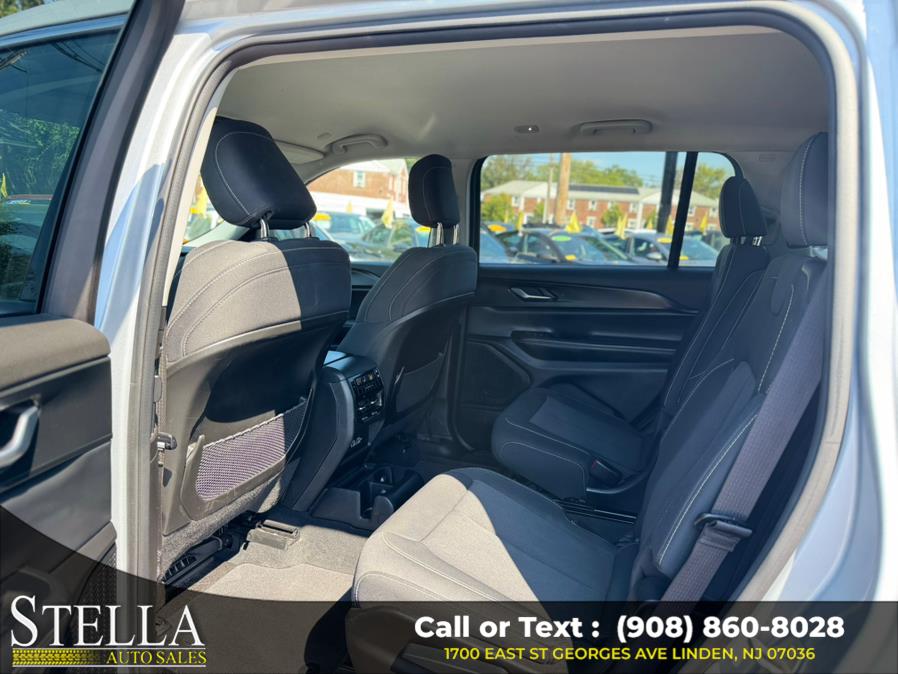 2023 Jeep Grand Cherokee L Laredo 4x4, available for sale in Linden, New Jersey | Stella Auto Sales. Linden, New Jersey 2023 Jeep Grand Cherokee L Laredo 4x4, available for sale in Linden, New Jersey | Stella Auto Sales. Linden, New Jersey