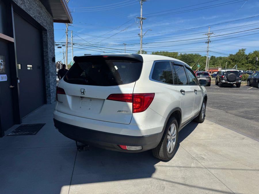 2018 Honda Pilot LX Sport Utility 4D, available for sale in Rochester, New York | 5 Star Motor Group. Rochester, New York 2018 Honda Pilot LX Sport Utility 4D, available for sale in Rochester, New York | 5 Star Motor Group. Rochester, New York