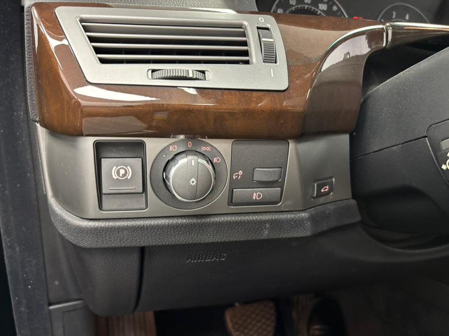 2006 BMW 7 Series 750Li 4dr Sdn, available for sale in Elizabeth, New Jersey | Dream Auto Group. Elizabeth, New Jersey 2006 BMW 7 Series 750Li 4dr Sdn, available for sale in Elizabeth, New Jersey | Dream Auto Group. Elizabeth, New Jersey