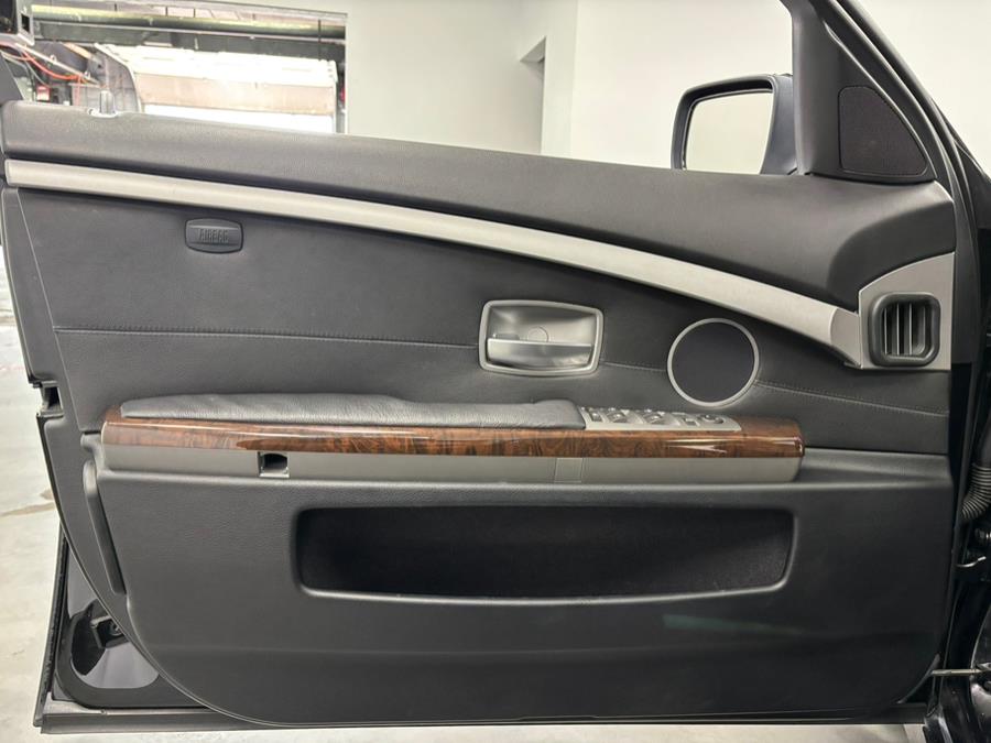 2006 BMW 7 Series 750Li 4dr Sdn, available for sale in Elizabeth, New Jersey | Dream Auto Group. Elizabeth, New Jersey 2006 BMW 7 Series 750Li 4dr Sdn, available for sale in Elizabeth, New Jersey | Dream Auto Group. Elizabeth, New Jersey