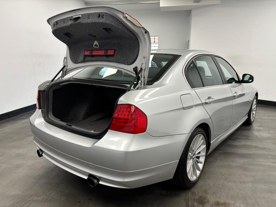 2011 BMW 3 Series 4dr Sdn 335i xDrive AWD, available for sale in Elizabeth, New Jersey | Dream Auto Group. Elizabeth, New Jersey 2011 BMW 3 Series 4dr Sdn 335i xDrive AWD, available for sale in Elizabeth, New Jersey | Dream Auto Group. Elizabeth, New Jersey