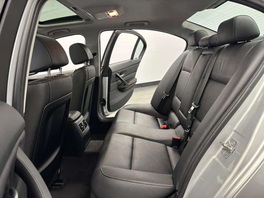 2011 BMW 3 Series 4dr Sdn 335i xDrive AWD, available for sale in Elizabeth, New Jersey | Dream Auto Group. Elizabeth, New Jersey 2011 BMW 3 Series 4dr Sdn 335i xDrive AWD, available for sale in Elizabeth, New Jersey | Dream Auto Group. Elizabeth, New Jersey